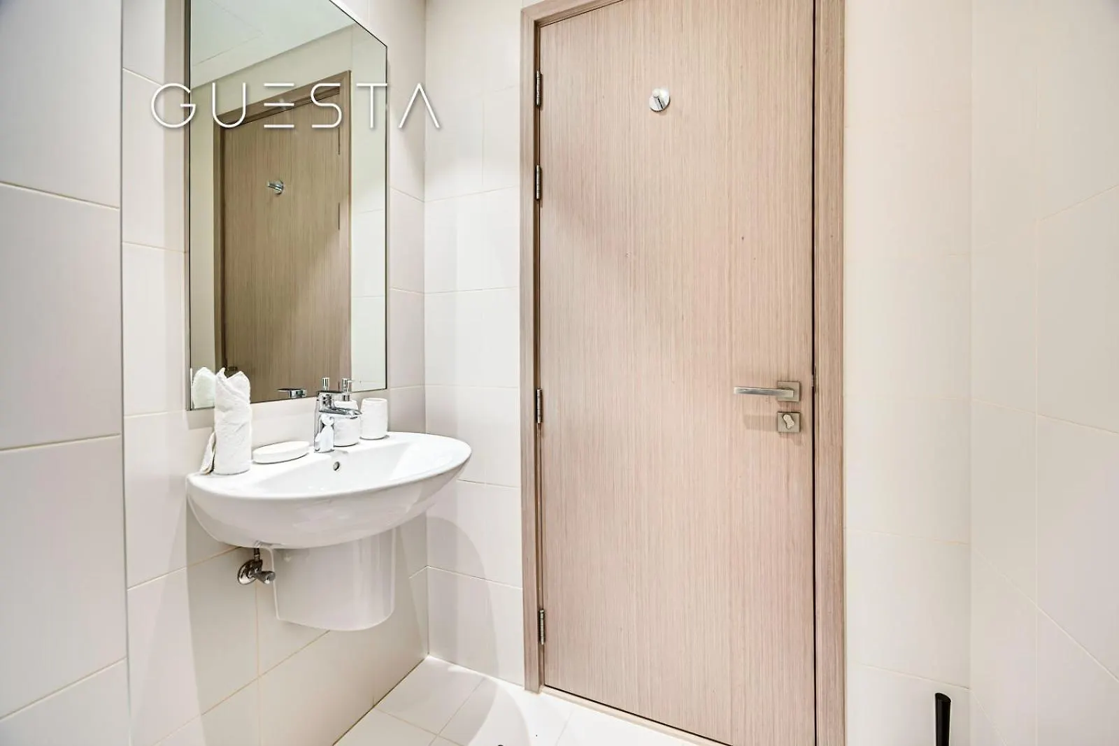 Act One Act Two By Emaar - Burj Khalifa View, Downtown Dubai Apartment 0*,  United Arab Emirates