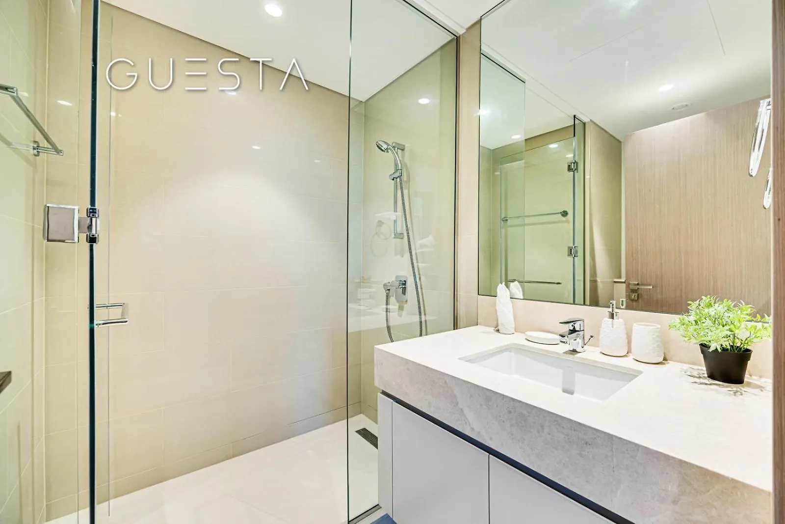 Act One Act Two By Emaar - Burj Khalifa View, Downtown Dubai Apartment
